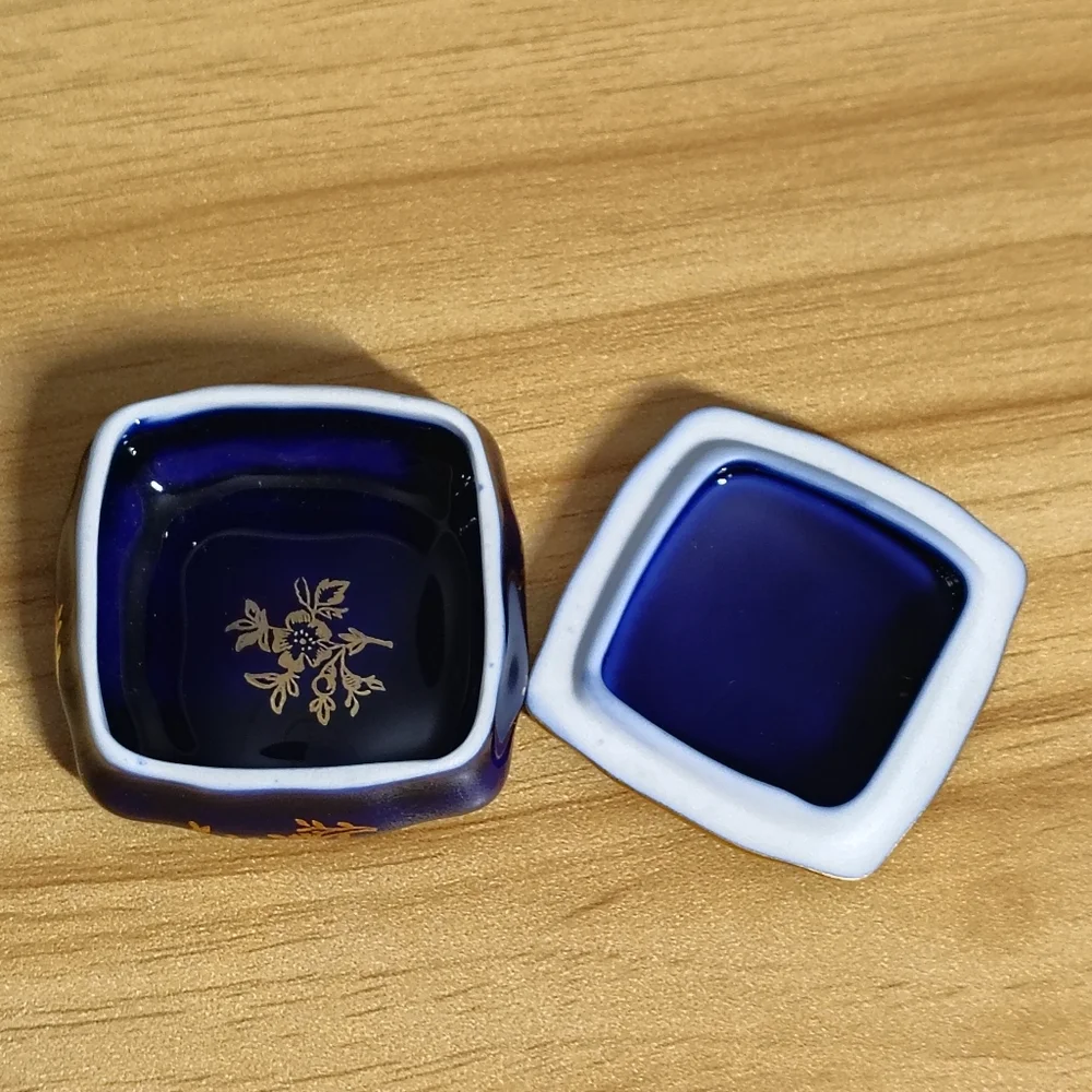 Vintage Limoges France Cobalt Blue & Gold Courting Couple Trinket Box